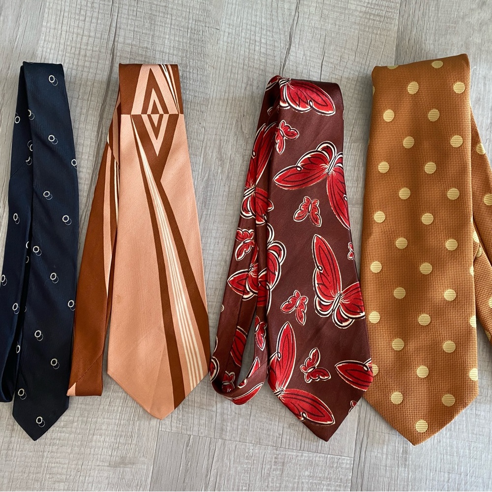 Vintage retro ties